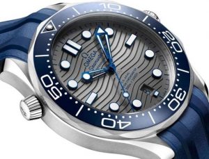 The 42 mm fake Omega Seamaster Diver 300M 210.32.42.20.06.001 watches have ceramic dials.