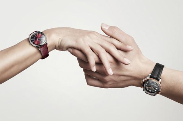 The superb replica watches are worth for couples.