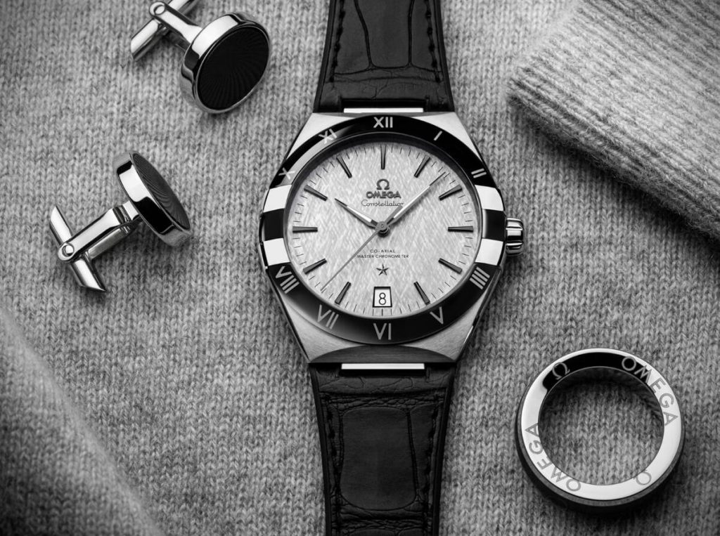 The black strap fake Omega watch is designed for men.